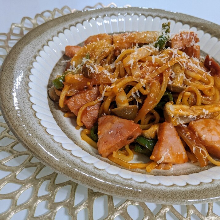 焼きそばの麺で作る!?昔ながらのナポリタン